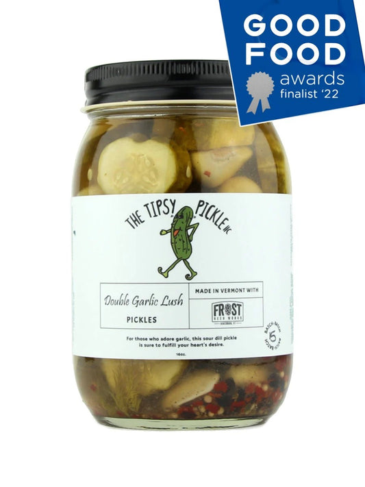 Stowe Public House Double Garlic Lush sour dill pickles infused with Double IPA, featuring whole garlic cloves and dill.